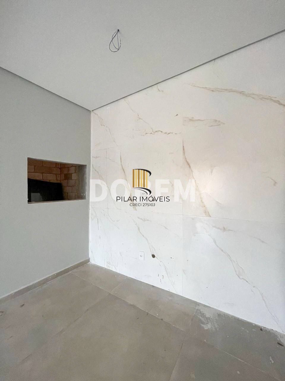 🏡Casa 2 Dormitórios com 2 Vagas com ótima localização no bairro Jardim Algarve