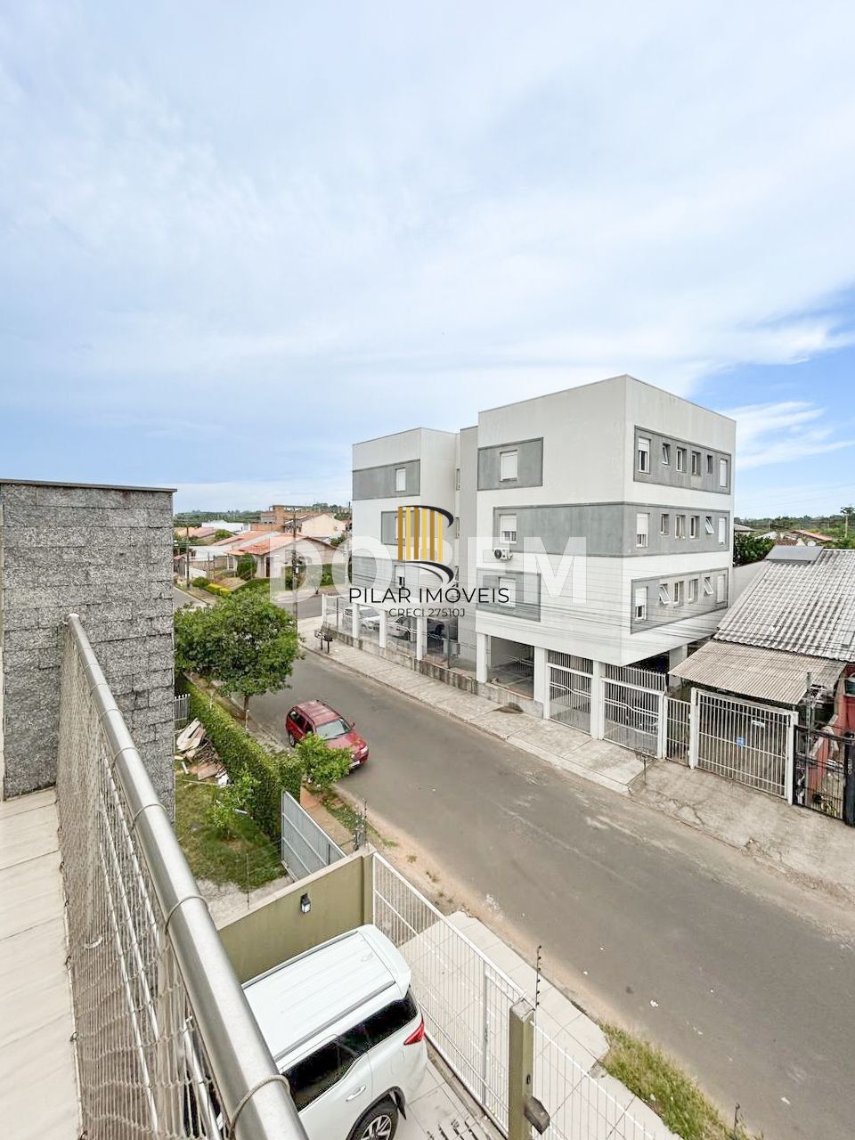 Casa ampla com 4 dormitórios e 290 m² à venda