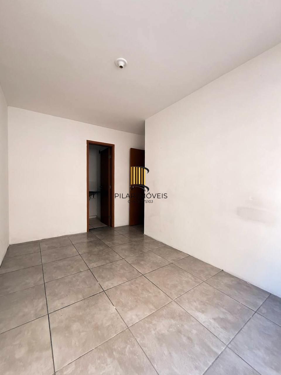 Apartamento de 2 quartos no Porto Cruzeiro na Protásio Alves