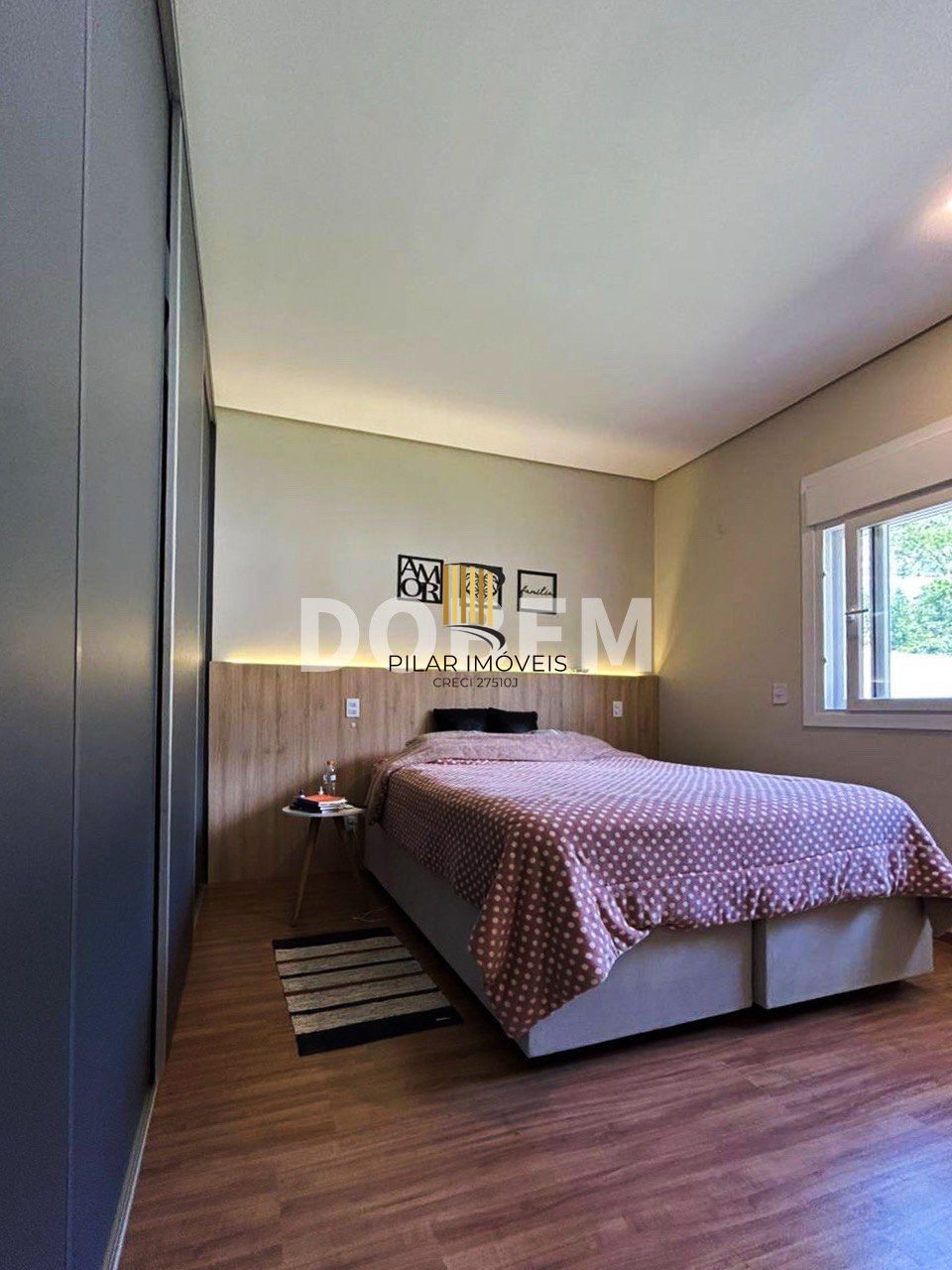 🏡 Linda casa residencial com suíte à venda na Vila Augusta, Viamão, Rio Grande do Sul!