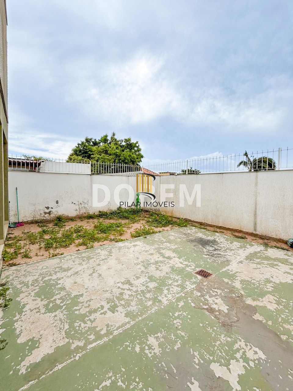 Casa ampla com 4 dormitórios e 290 m² à venda