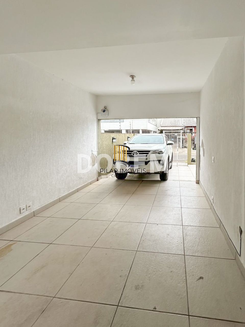 Casa ampla com 4 dormitórios e 290 m² à venda