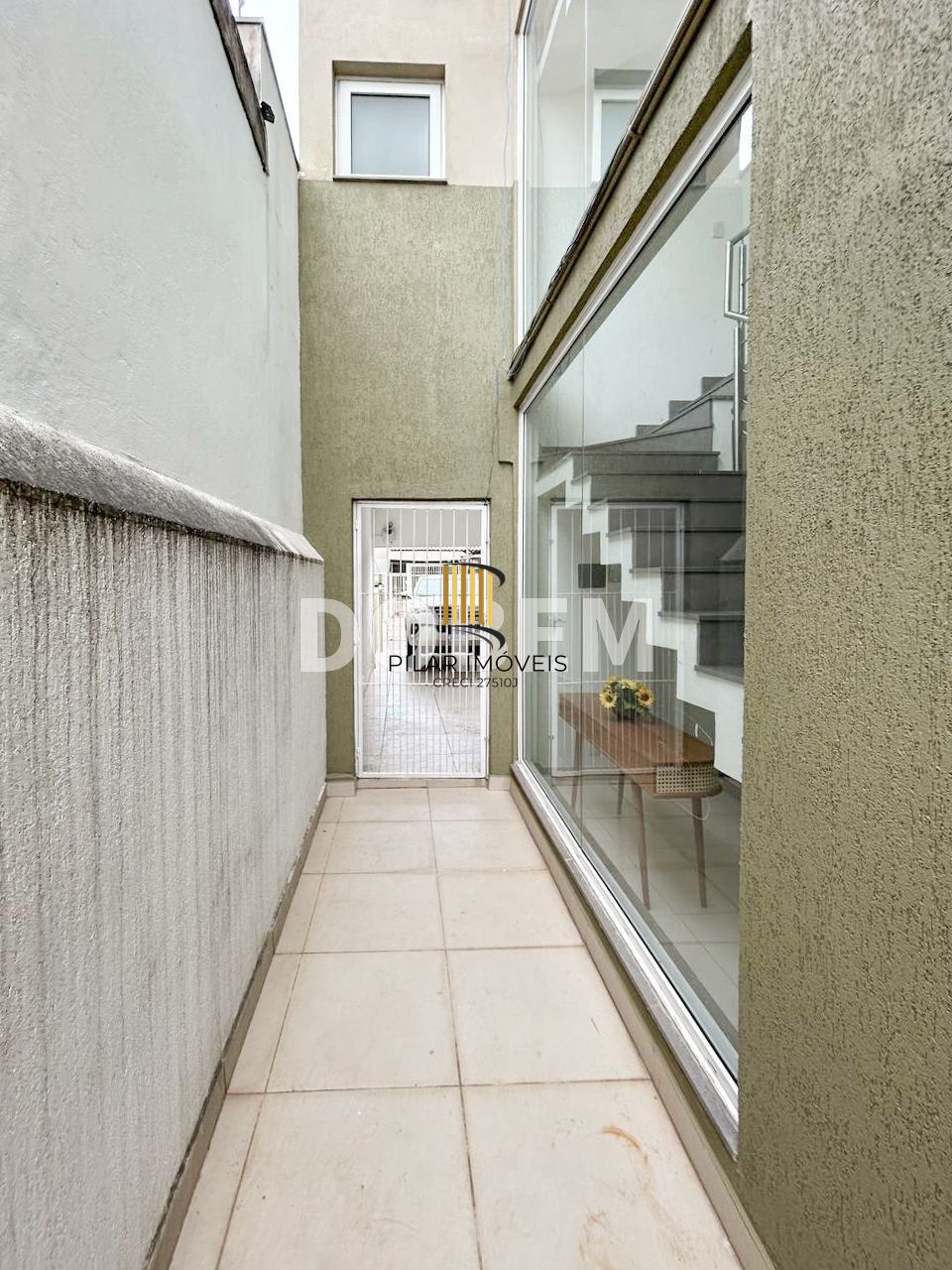 Casa ampla com 4 dormitórios e 290 m² à venda