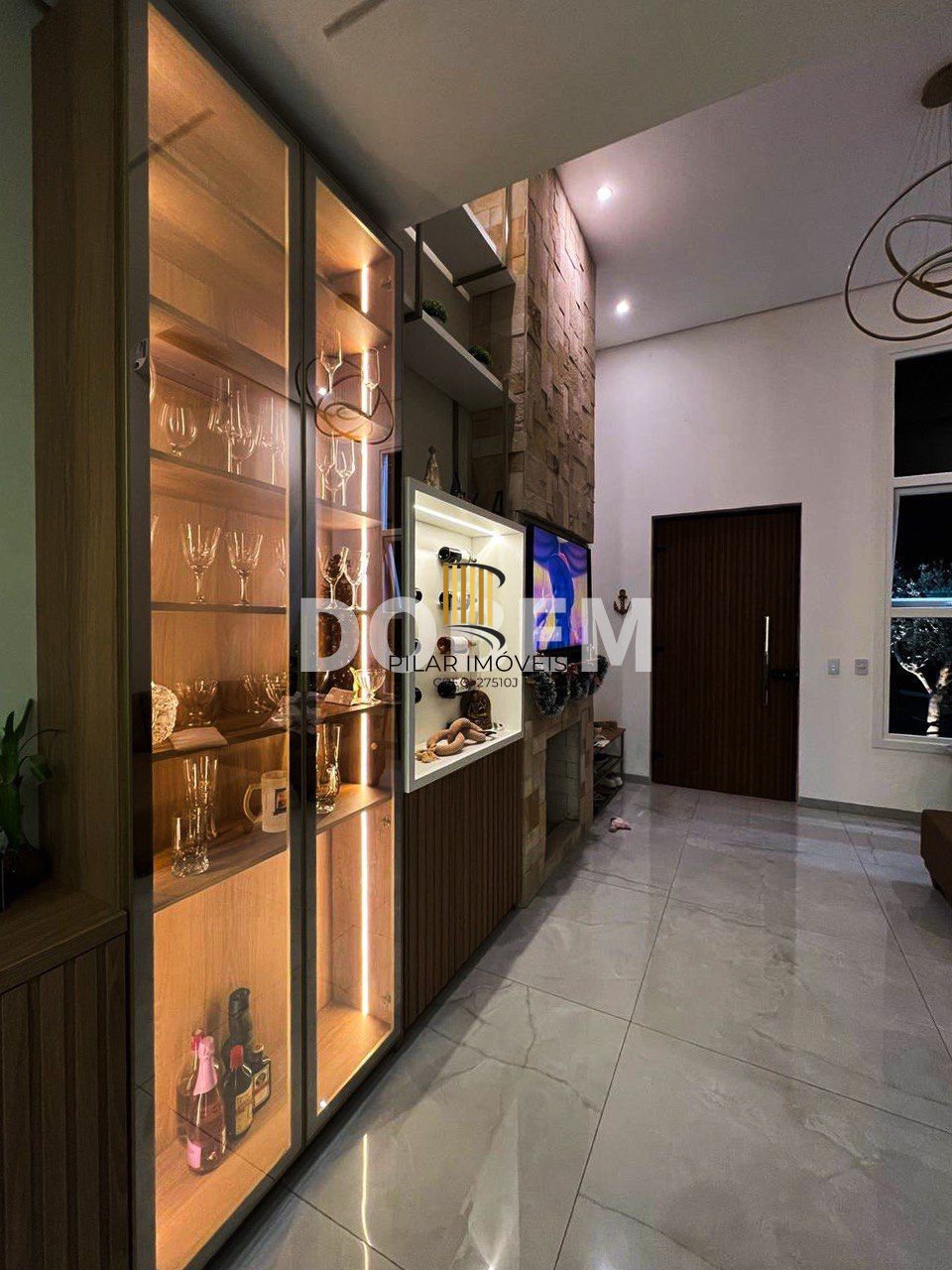 🏡 Linda casa residencial com suíte à venda na Vila Augusta, Viamão, Rio Grande do Sul!