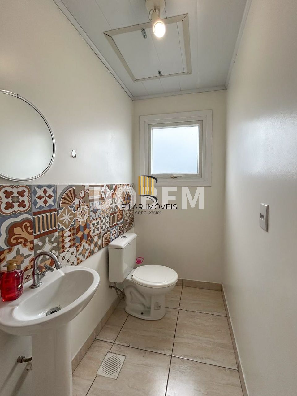 Casa ampla com 4 dormitórios e 290 m² à venda