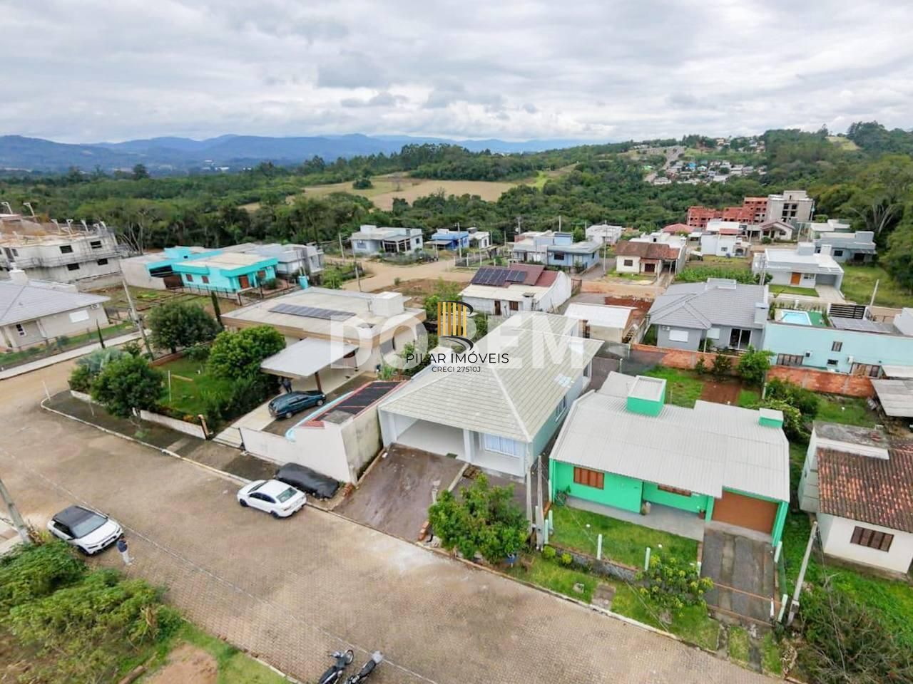 Casa moderna e recentemente construída à venda em Lindolfo Collor - Bairro Boa Vista