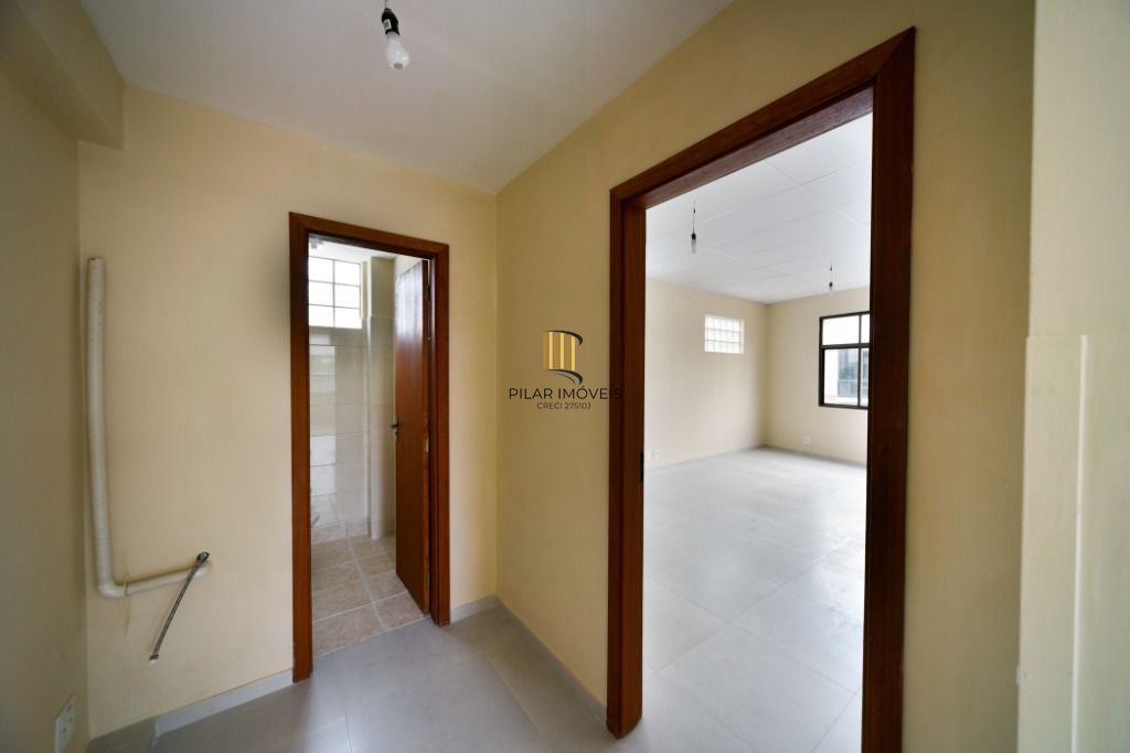 Excelente espaço comercial à venda, 71 m² por R$ 230.000 - Passo d'Areia - Porto Alegre/RS