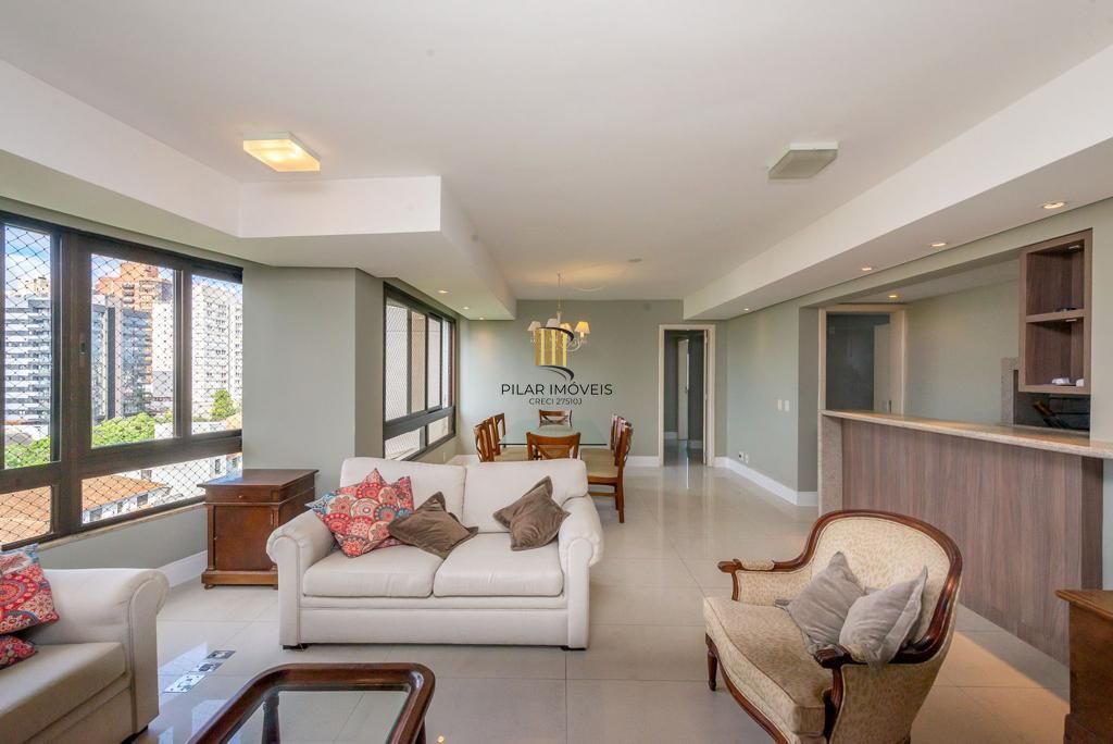 PORTO NOBRE vende excelente apartamento semi mobiliado, com 3 quartos, no bairro Rio Branco.