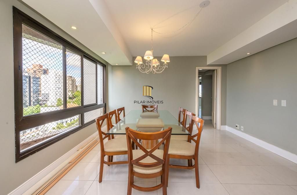 PORTO NOBRE vende excelente apartamento semi mobiliado, com 3 quartos, no bairro Rio Branco.