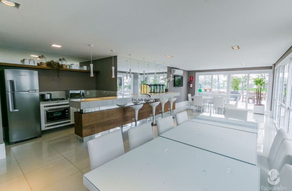 Apartamento com 2 dormitórios à venda, 60 m² por R$ 600.000,00 - São Sebastião - Porto Alegre/RS