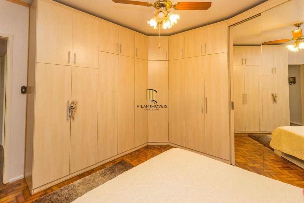 Casa à venda, 290 m² por R$ 1.300.000,00 - Vila Ipiranga - Porto Alegre/RS