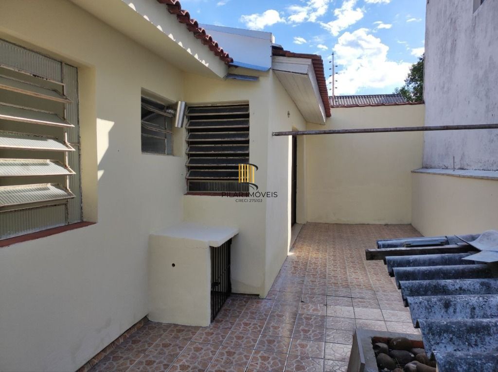 Casa com 3 dormitórios, 300 m² - venda por R$ 700.000,00 ou aluguel por R$ 4.516,00/mês - Jardim Itu Sabará - Porto Alegre/RS