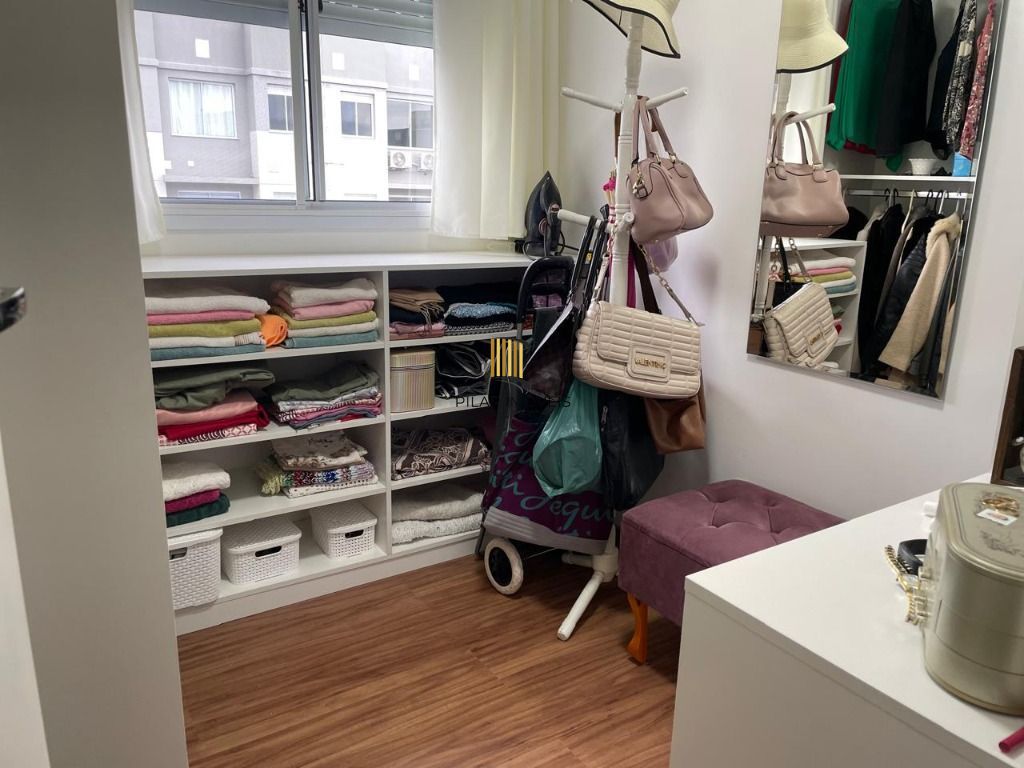 Apartamento Semi Mobiliado com 2 dormitórios à venda, 41 m² por R$ 320.000 - Ecoville - Porto Alegre/RS