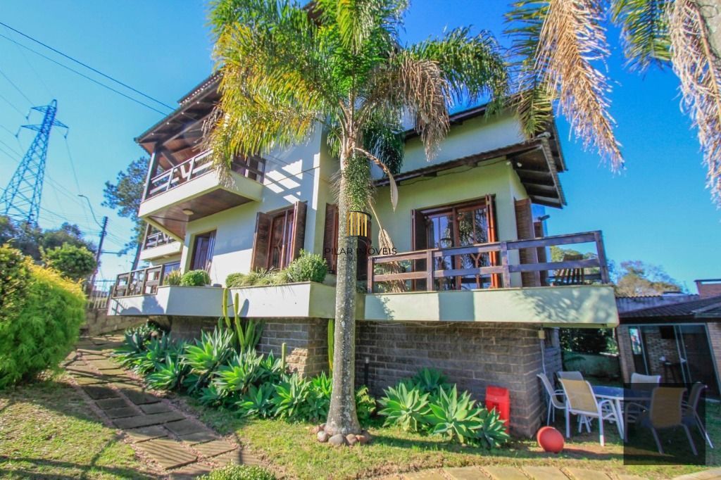 Linda Casa de Alto padrão, 495 m² - venda por R$ 2.600.000,00 ou aluguel por R$ 12.370,00/mês - Colina Sorriso - Caxias do Sul/RS