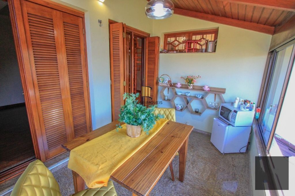 Linda Casa de Alto padrão, 495 m² - venda por R$ 2.600.000,00 ou aluguel por R$ 12.370,00/mês - Colina Sorriso - Caxias do Sul/RS