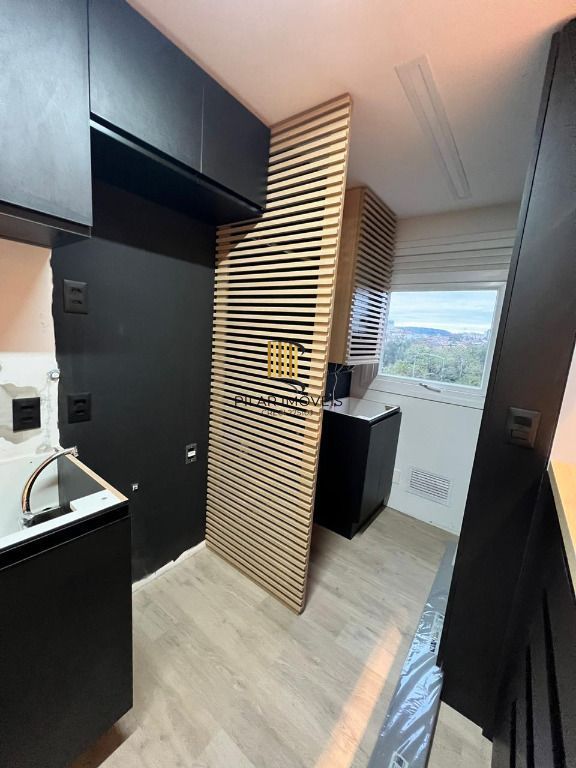 Lindo Apartamento Semi mobiliado com 2 dormitórios à venda por R$ 636.000 - Jardim Lindóia - Porto Alegre/RS