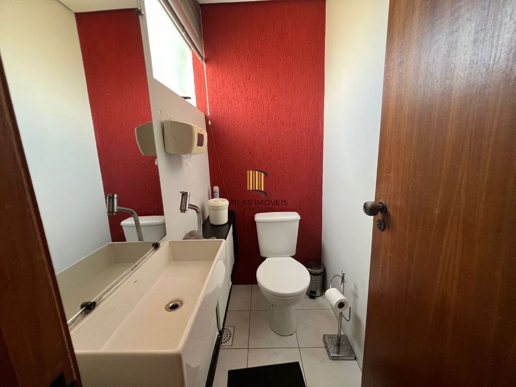 Conjunto Comercial Semi Mobiliado com sacada  para VENDA/ALUGUEL Petrópolis - Porto Alegre/RS