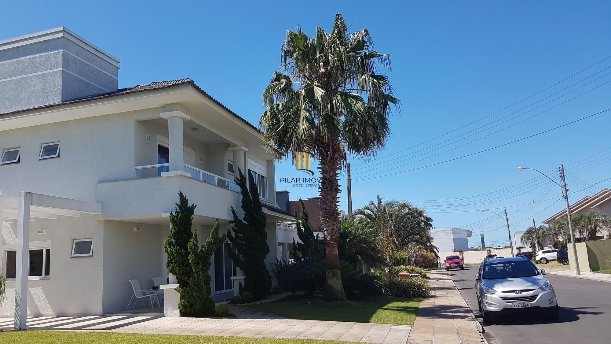 Casa com 6 dormitórios à venda, 354 m² por R$ 3.550.000 - Zona Nova - Capão da Canoa/RS