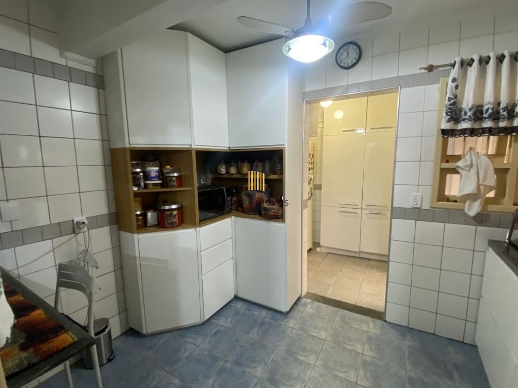 Sobrado com 3 dormitórios à venda, 195 m² por R$ 720.000,00 - Jardim Itu Sabará - Porto Alegre/RS