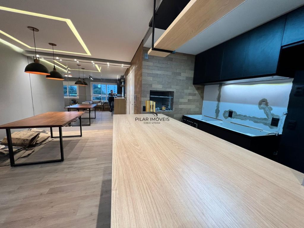 Lindo Apartamento Semi mobiliado com 2 dormitórios à venda por R$ 636.000 - Jardim Lindóia - Porto Alegre/RS