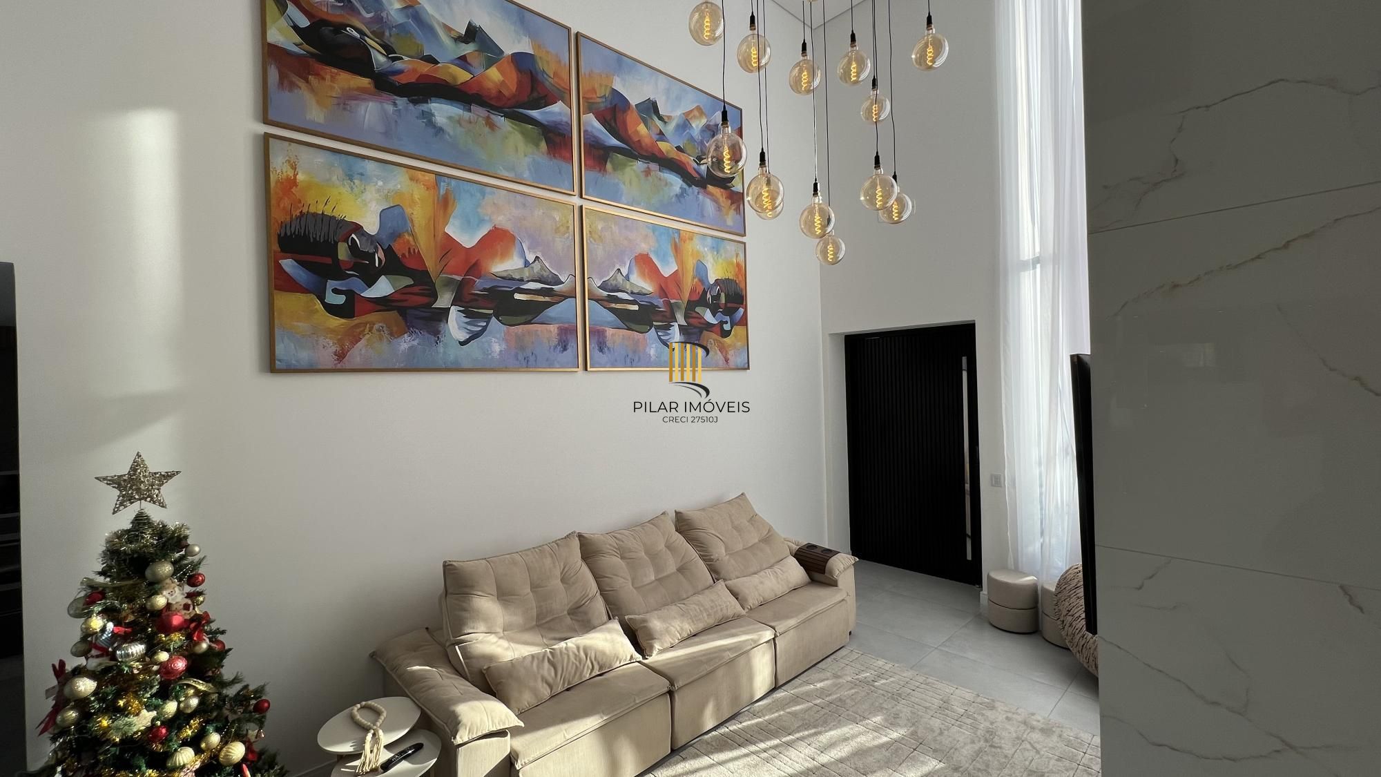 Casa em condomínio fechado