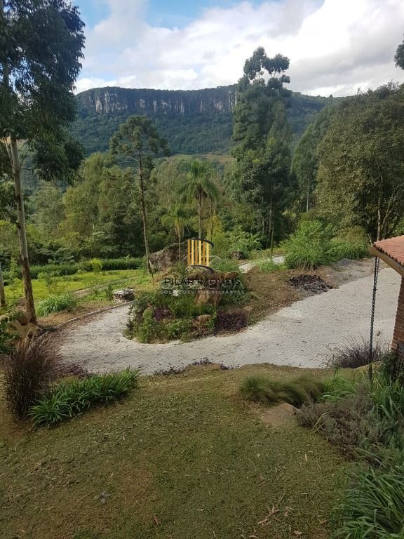 Chácara com 5 dormitórios à venda, 30000 m² por R$ 2.500.000,00 - Vila Germania - Nova Petrópolis/RS