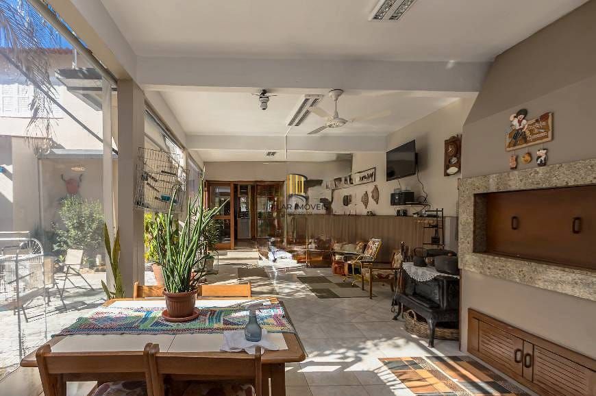 Casa à venda, 290 m² por R$ 1.300.000,00 - Vila Ipiranga - Porto Alegre/RS