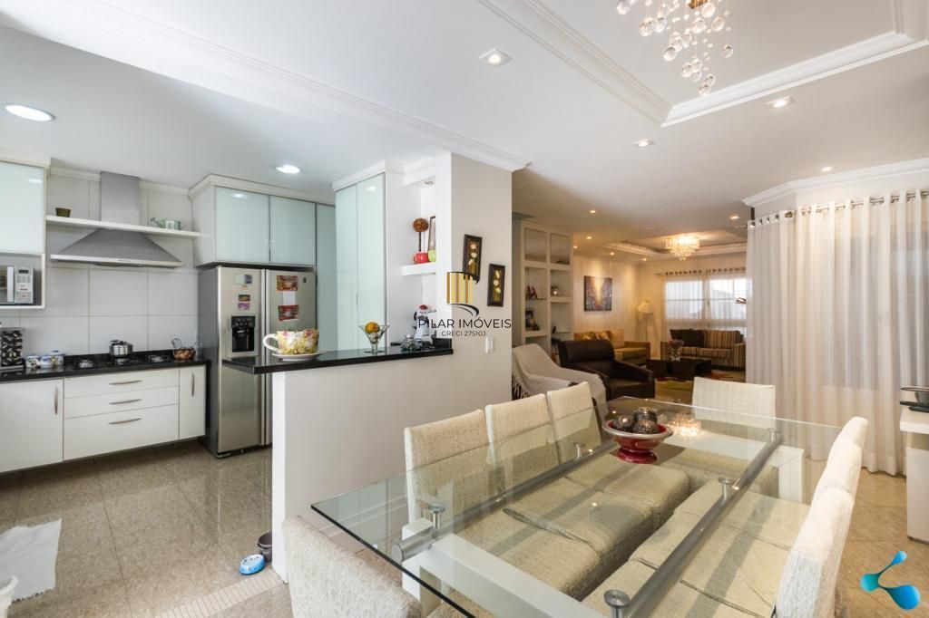 Porto Nobre vende  excelente casa com 4 dormitórios no Jardim Planalto