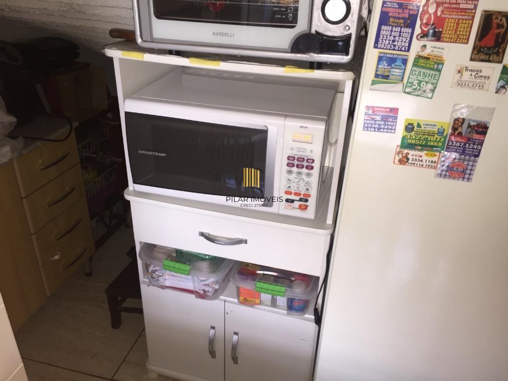 PORTO NOBRE VENDE Casa com 6 dormitórios por R$ 690.000 - Jardim Itu Sabará - Porto Alegre/RS