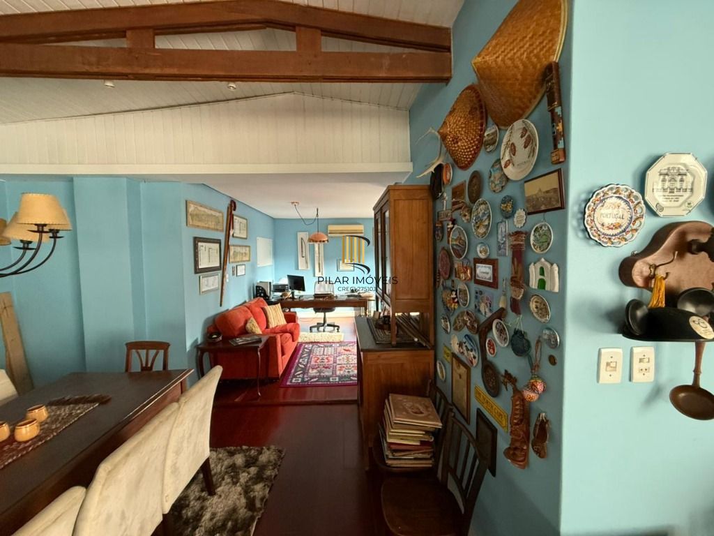 Cobertura com 2 dormitórios à venda, 300 m² por R$ 1.350.000,00 - Moinhos de Vento - Porto Alegre/RS