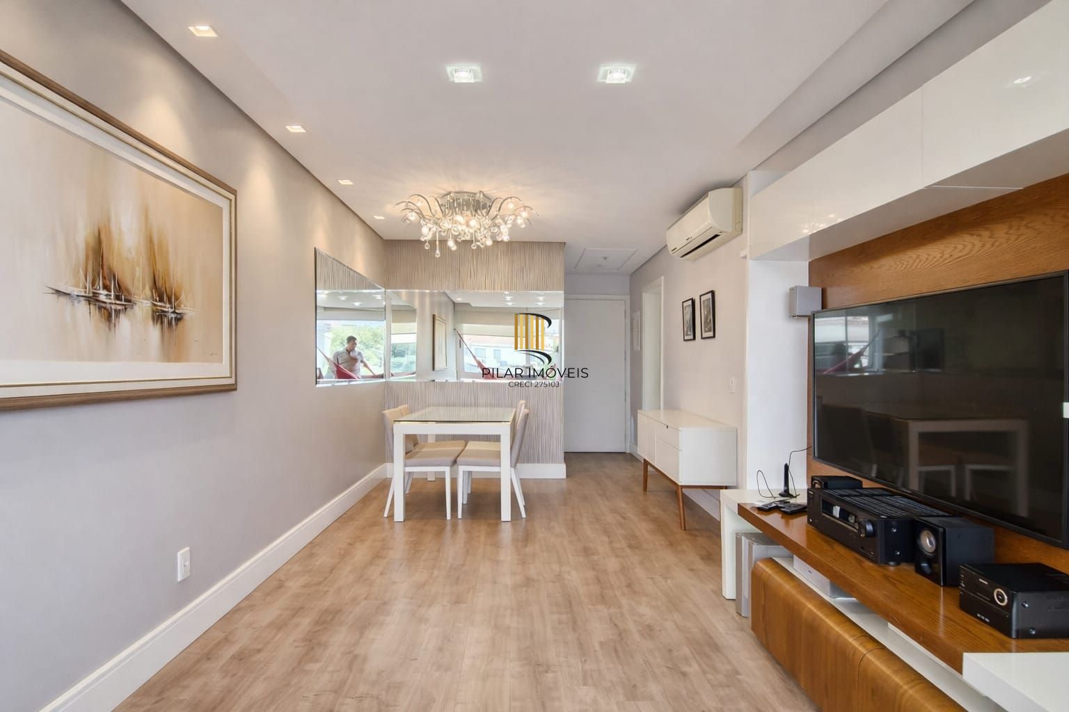 Apartamento 2 dormitórios ,71m2, no bairro Cristo Redentor em Porto Alegre