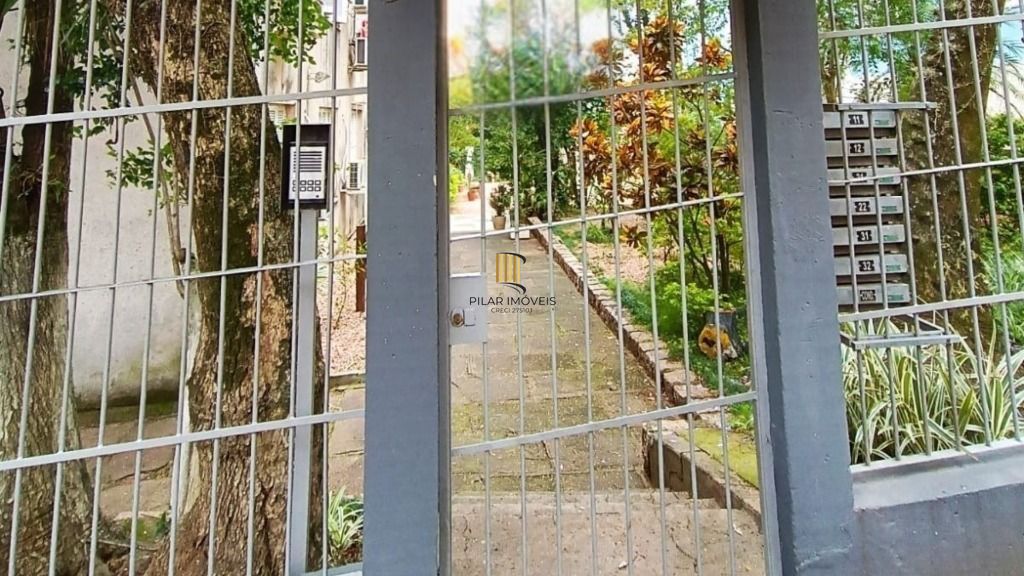 Apartamento com 3 dormitórios à venda, 77 m² por R$ 275.000,00 - Sarandi - Porto Alegre/RS