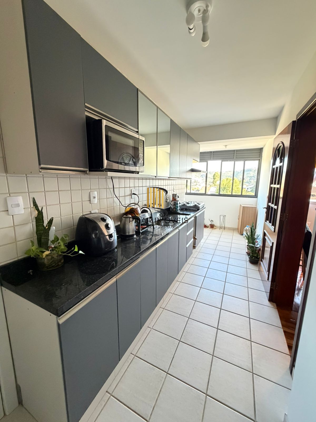 3 minutos do Bourbon Teresópolis, com 110m, 3 dorm e infra completa.