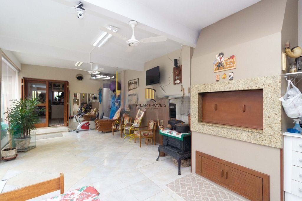Casa à venda, 290 m² por R$ 1.300.000,00 - Vila Ipiranga - Porto Alegre/RS