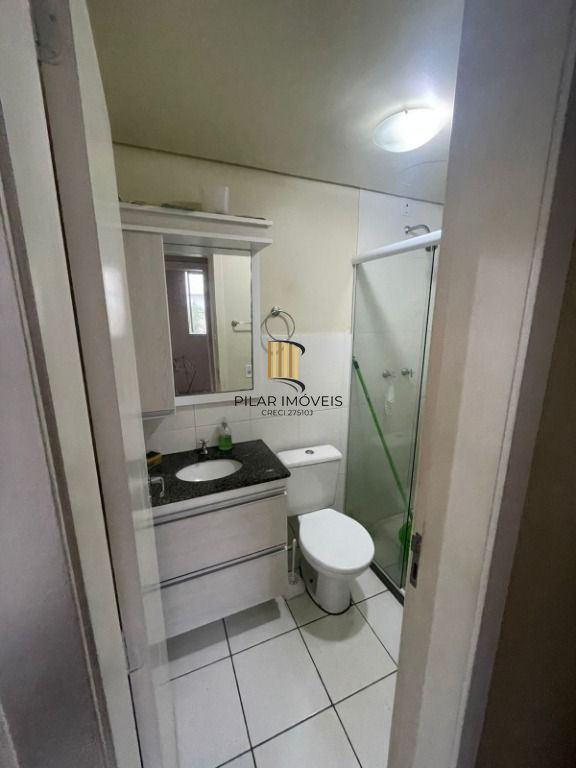Apartamento com 2 dormitórios à venda, 50 m² por R$ 210.000,00 - Rubem Berta - Porto Alegre/RS