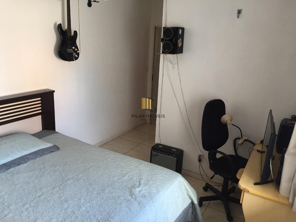 PORTO NOBRE VENDE Casa com 6 dormitórios por R$ 690.000 - Jardim Itu Sabará - Porto Alegre/RS