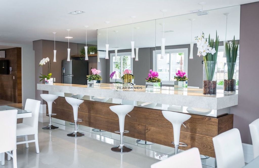 Apartamento com 2 dormitórios à venda, 60 m² por R$ 600.000,00 - São Sebastião - Porto Alegre/RS