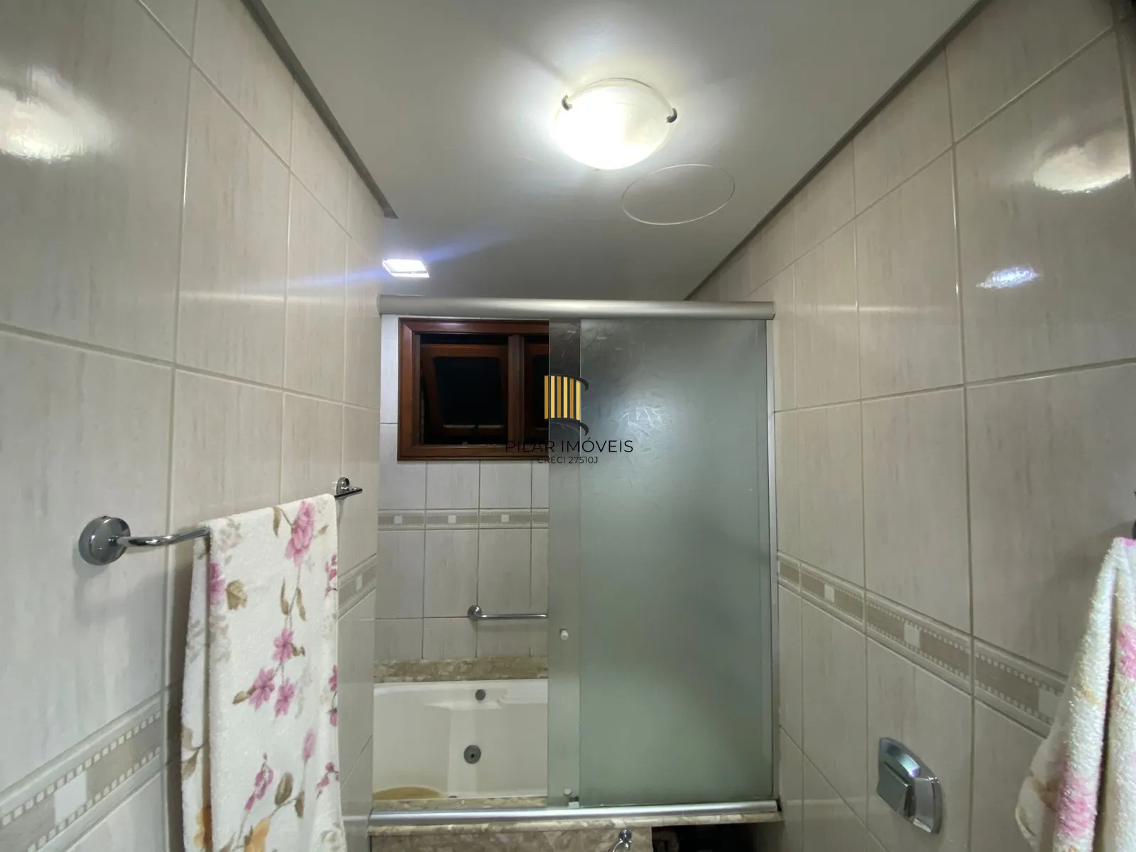 OTIMO APARTAMENTO 03 DORM SEMI MOBILIADO , ELEVADOR 2 VAGAS