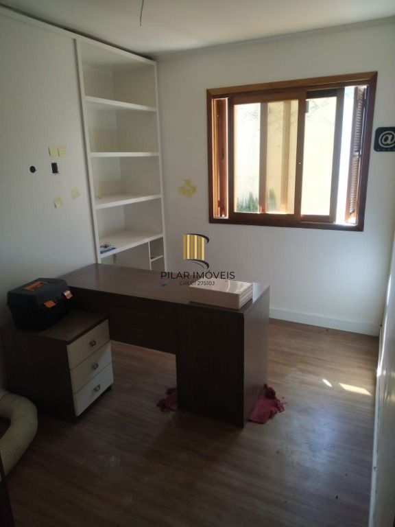 Casa com 4 dormitórios à venda por R$ 675.000,00 - Jardim Itu Sabará - Porto Alegre/RS