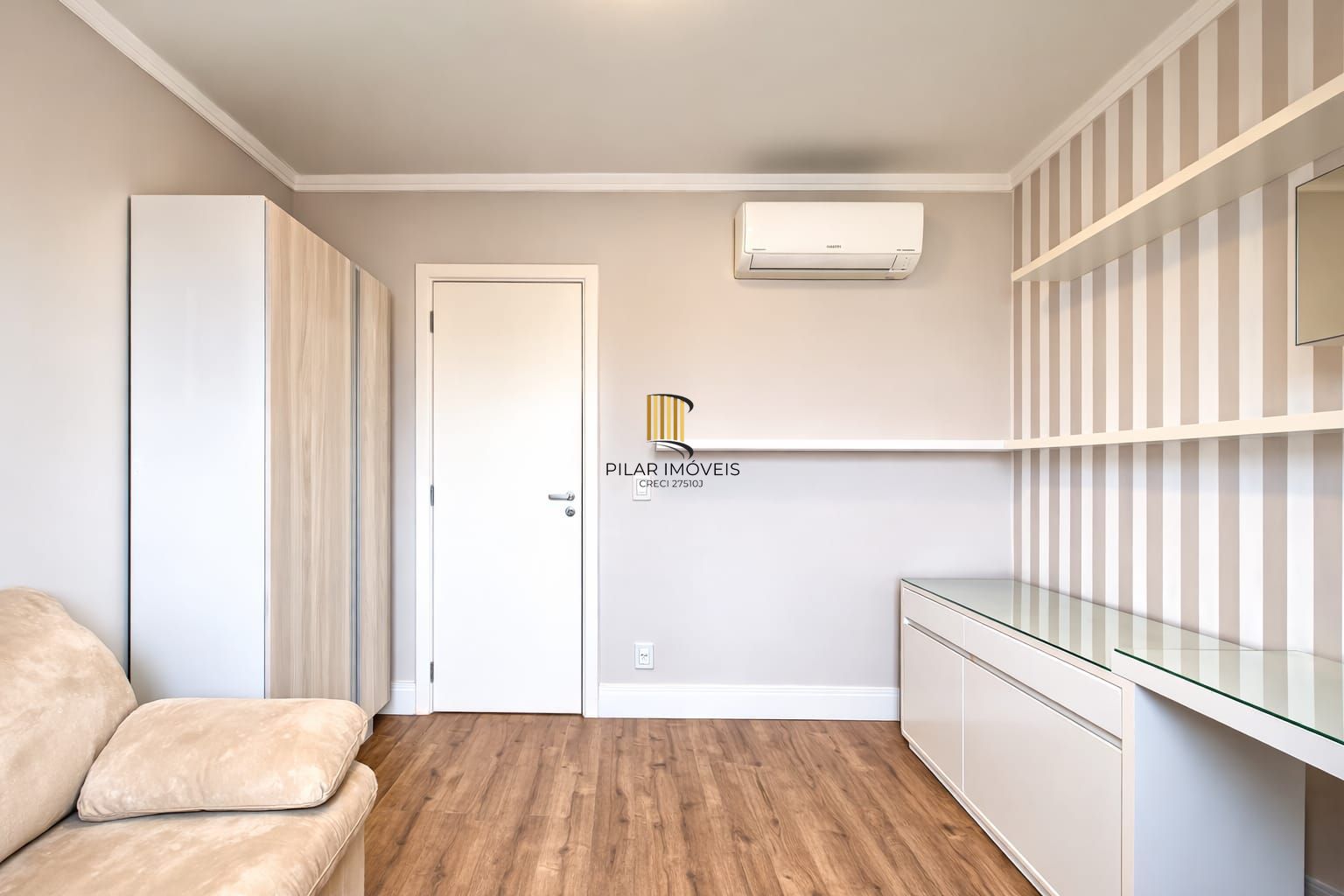 Apartamento 2 dormitórios ,71m2, no bairro Cristo Redentor em Porto Alegre