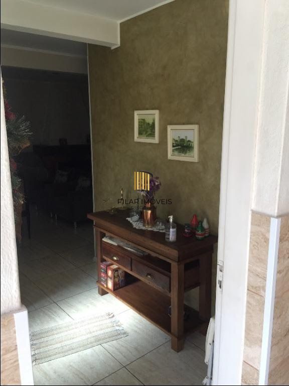 PORTO NOBRE VENDE Casa com 6 dormitórios por R$ 690.000 - Jardim Itu Sabará - Porto Alegre/RS