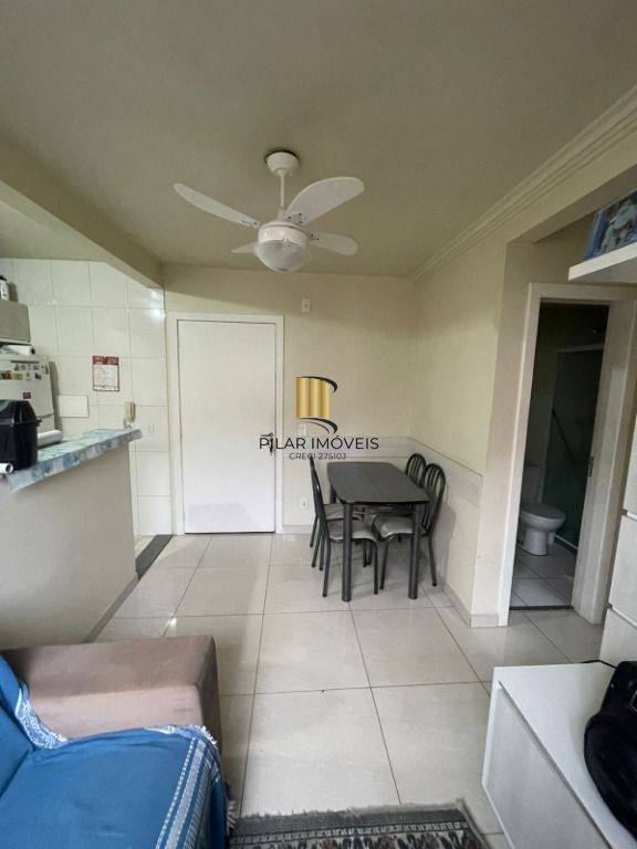 Apartamento com 2 dormitórios à venda, 50 m² por R$ 210.000,00 - Rubem Berta - Porto Alegre/RS