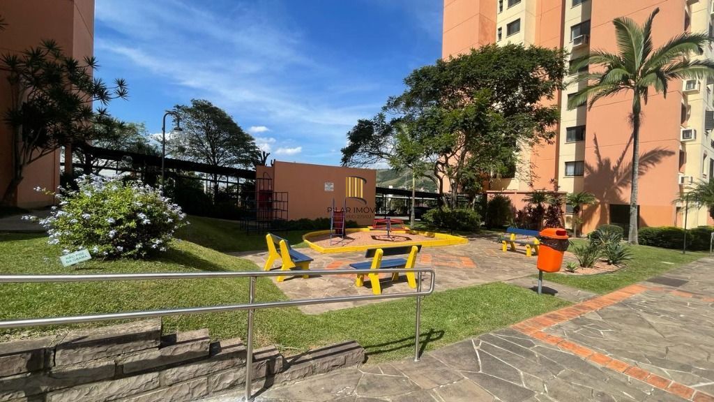 Apartamento com 2 dormitórios à venda, 56 m² por R$ 430.000,00 - Jardim Carvalho - Porto Alegre/RS