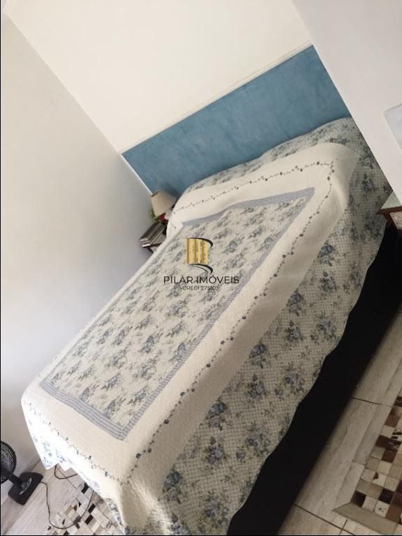 PORTO NOBRE VENDE Casa com 6 dormitórios por R$ 690.000 - Jardim Itu Sabará - Porto Alegre/RS