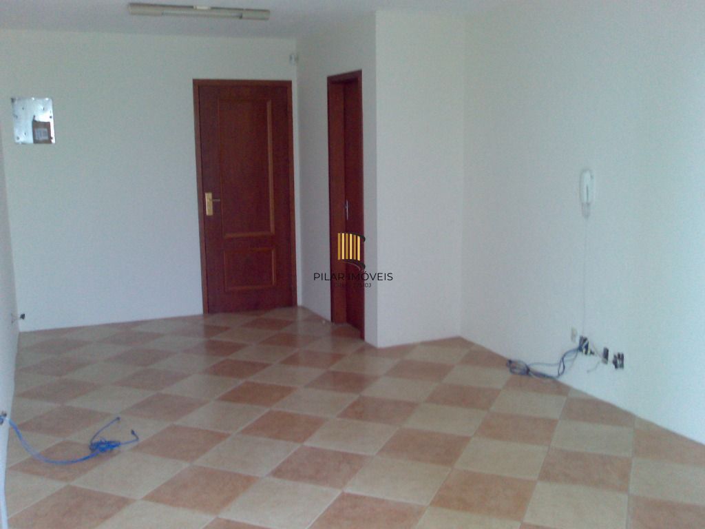 Excelente espaço comercial à venda, 93 m² por R$ 305.000 - Passo d'Areia - Porto Alegre/RS