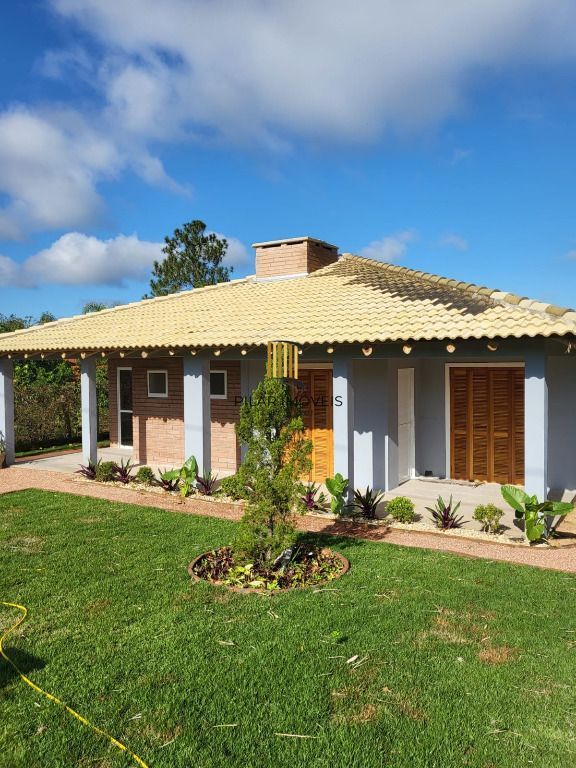 Casa com 3 dormitórios à venda, 250 m² por R$ 600.000,00 - Águas Claras - Viamão/RS - Pilar Imóveis