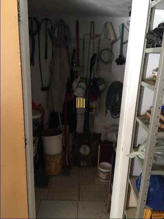 PORTO NOBRE VENDE Casa com 6 dormitórios por R$ 690.000 - Jardim Itu Sabará - Porto Alegre/RS