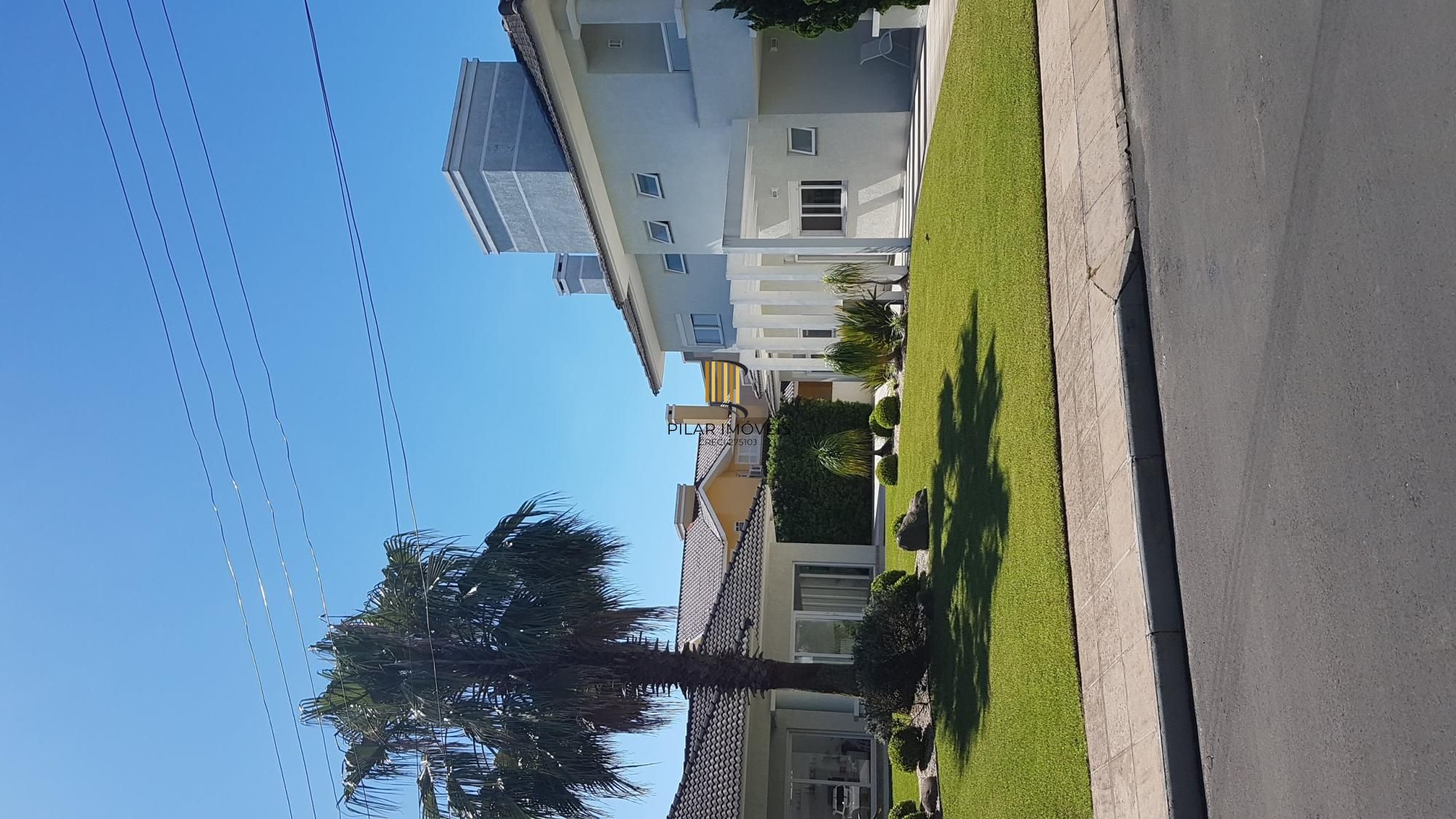 Casa com 6 dormitórios à venda, 354 m² por R$ 3.550.000 - Zona Nova - Capão da Canoa/RS