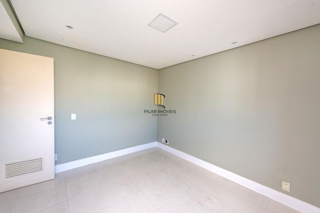 PORTO NOBRE vende excelente apartamento semi mobiliado, com 3 quartos, no bairro Rio Branco.