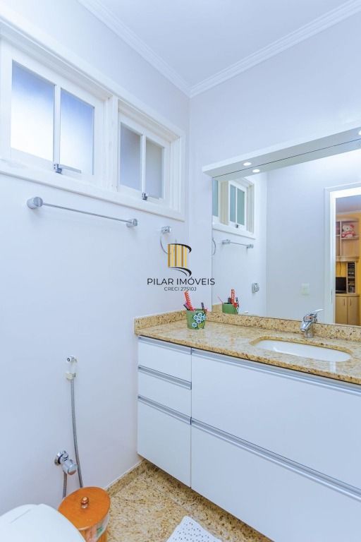 Casa com 3 dormitórios à venda, 275 m² por R$ 1.190.000,00 - Jardim Sabará - Porto Alegre/RS